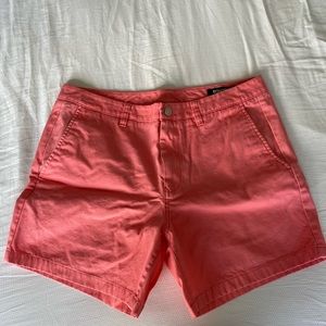 Bonobos pink washed chinos, size 33 and 5in inseam. Lightly used.